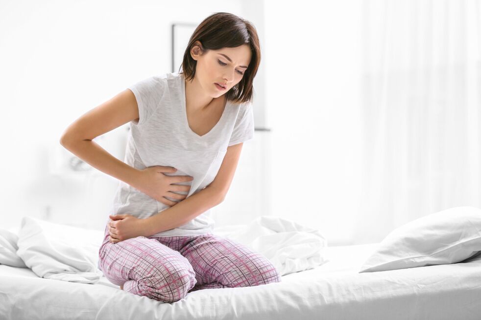 Bauchschmerzen als Symptom für das Vorhandensein von Parasiten